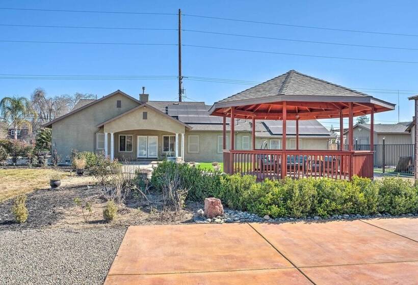 Manteca Home W/ Gated Yard ~ 2 Mi To Downtown