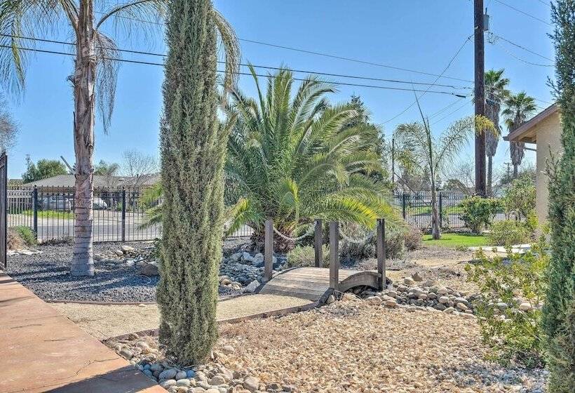 Manteca Home W/ Gated Yard ~ 2 Mi To Downtown