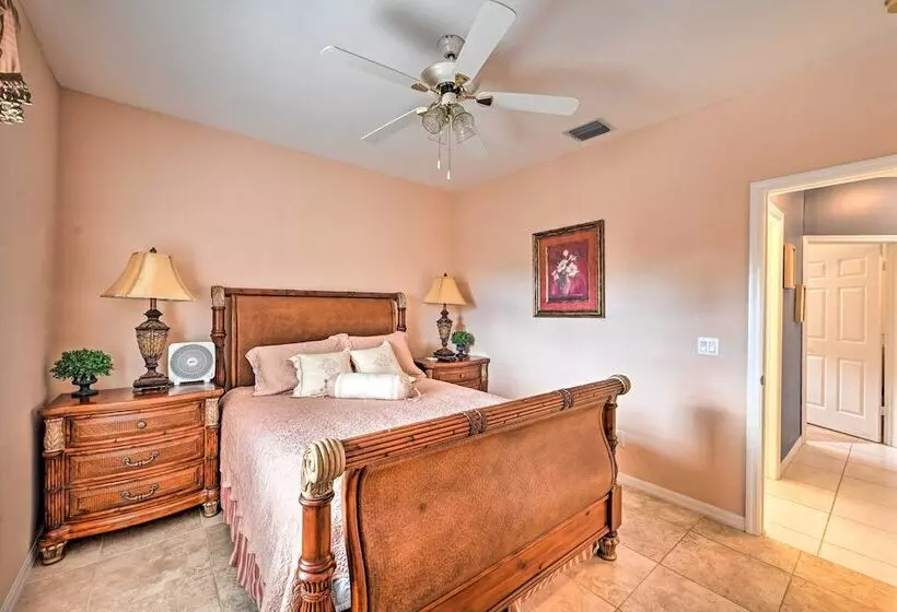 Marco Island Home W/ Southwest Sun & 2 Mi To Beach