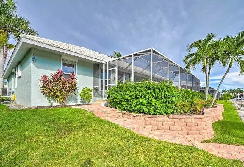 Marco Island Home W/ Southwest Sun & 2 Mi To Beach