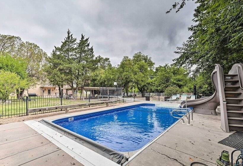 Massive Peck Home W/ Woods & Creek To Explore