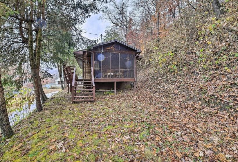 Peaceful Cottage W/ Mtn View Near Atv Trails!