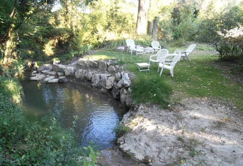 بنسيون Roulotte Et Gite En Drome Provencale