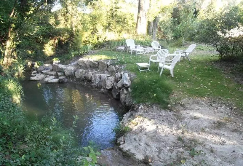 Majatalo Roulotte Et Gite En Drome Provencale