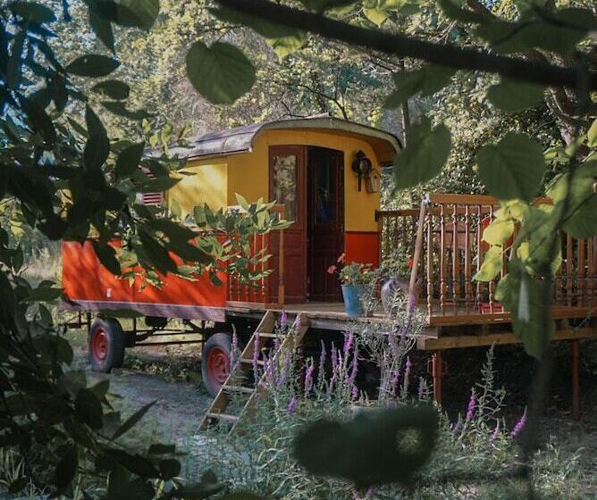 بنسيون Roulotte Et Gite En Drome Provencale