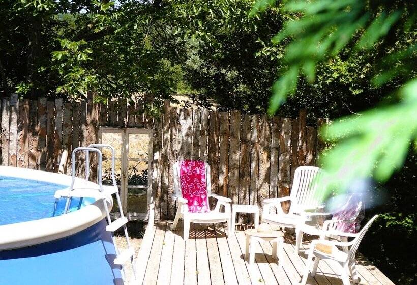 بنسيون Roulotte Et Gite En Drome Provencale