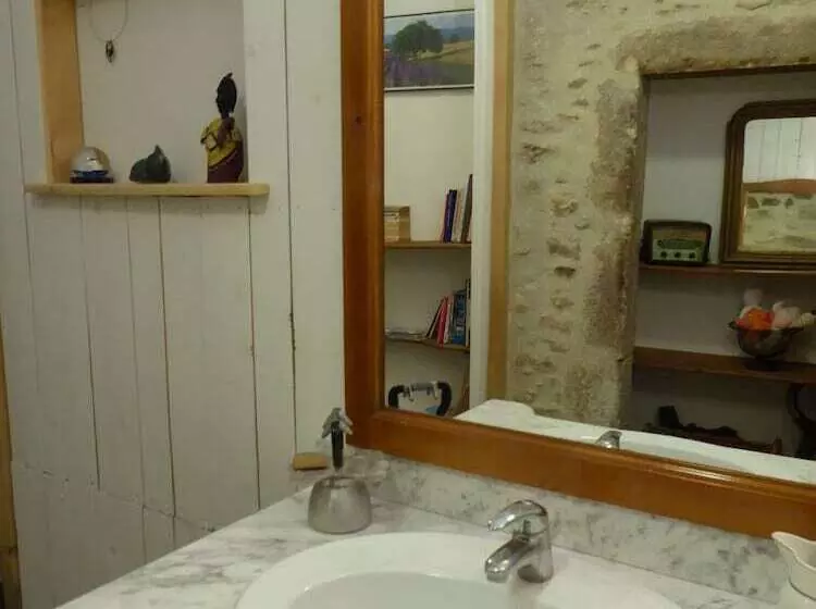 Majatalo Roulotte Et Gite En Drome Provencale