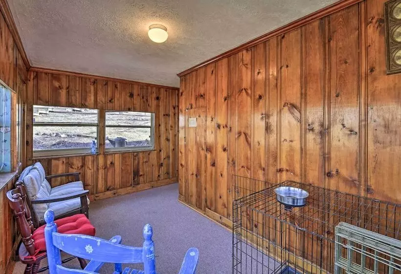 Pet Friendly Cabin W/ Dock On Claytor Lake!