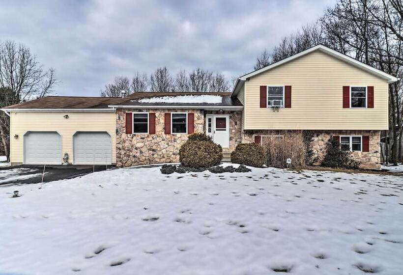 Pet Friendly Long Pond Home W/ Fire Pit!