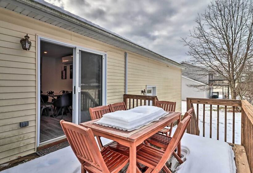 Pet Friendly Long Pond Home W/ Fire Pit!