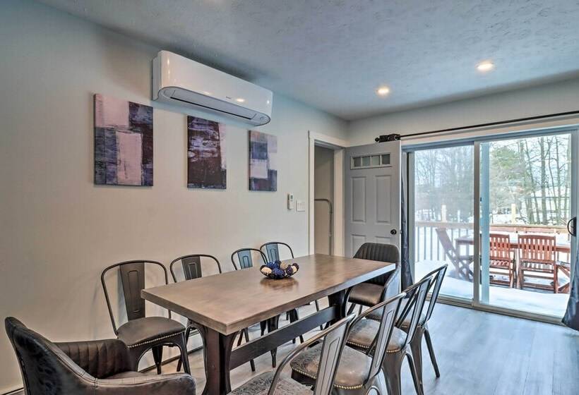 Pet Friendly Long Pond Home W/ Fire Pit!