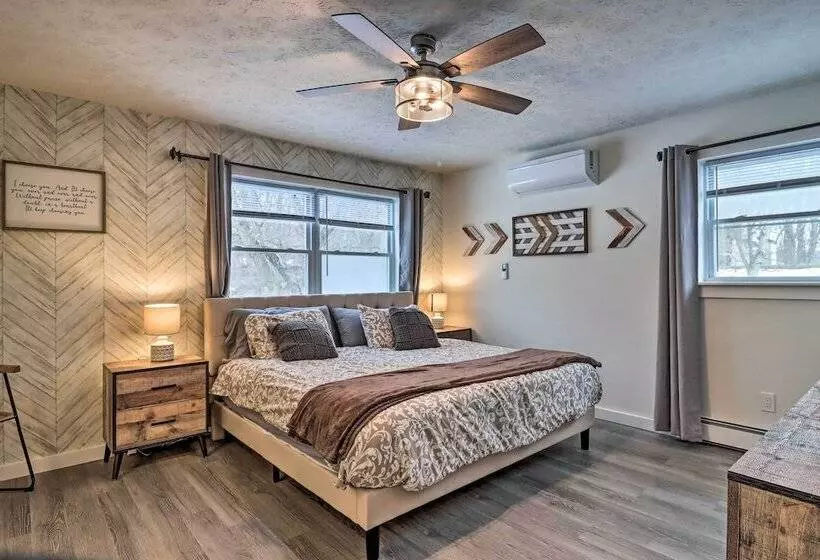 Pet Friendly Long Pond Home W/ Fire Pit!