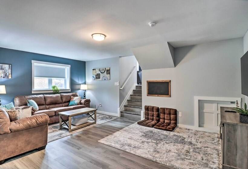 Pet Friendly Long Pond Home W/ Fire Pit!