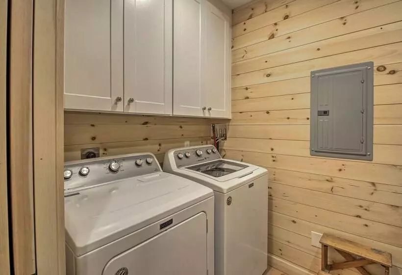 Private Island W/ 2 Cottages On Kezar Lake!