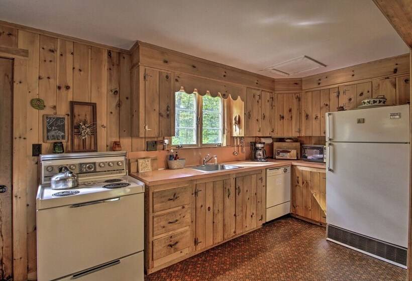 Private Island W/ 2 Cottages On Kezar Lake!