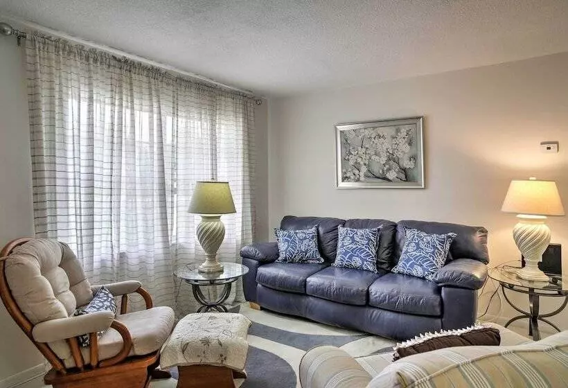 Spacious Central Florida Home: Family Friendly!