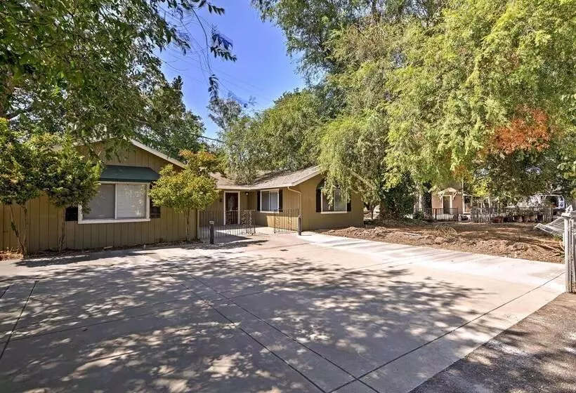 Remodeled & Cozy Gilroy Guest House Near Downtown!