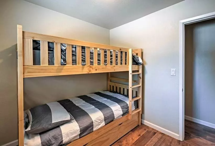 Remodeled & Cozy Gilroy Guest House Near Downtown!