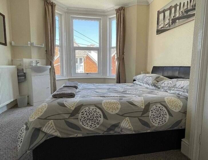 레지던스 Charming 2 Bed House In Dawlish Town Centre