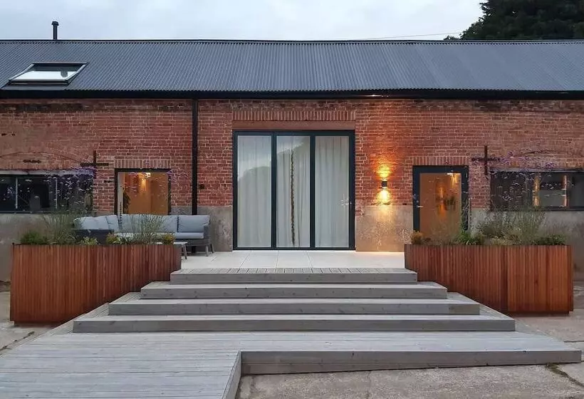 Residenssi Simple Coastal Luxury Near Southwold Sleeps 10