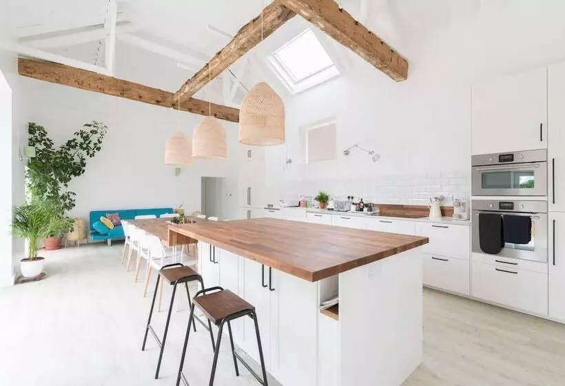 Residenssi Simple Coastal Luxury Near Southwold Sleeps 10