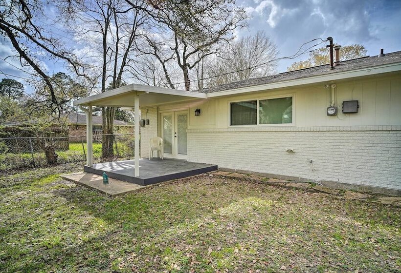 Residential Baton Rouge Vacation Rental!