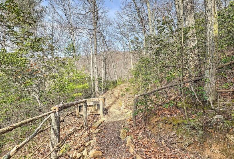 Rustic Cabin W/ Mountain Views & Private Deck!