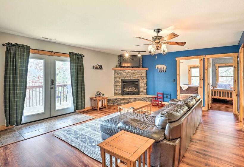 Rustic Cabin W/ Mountain Views & Private Deck!