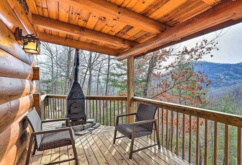 Rustic Cabin W/ Mountain Views & Private Deck!