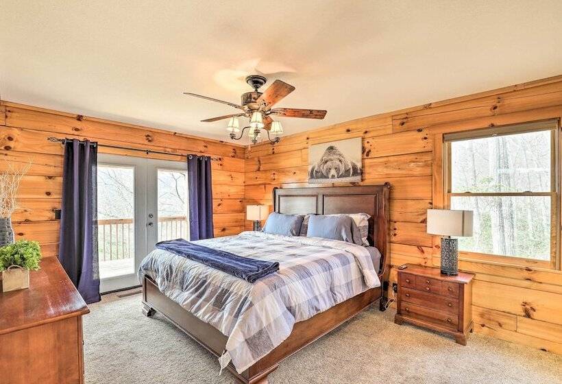 Rustic Cabin W/ Mountain Views & Private Deck!