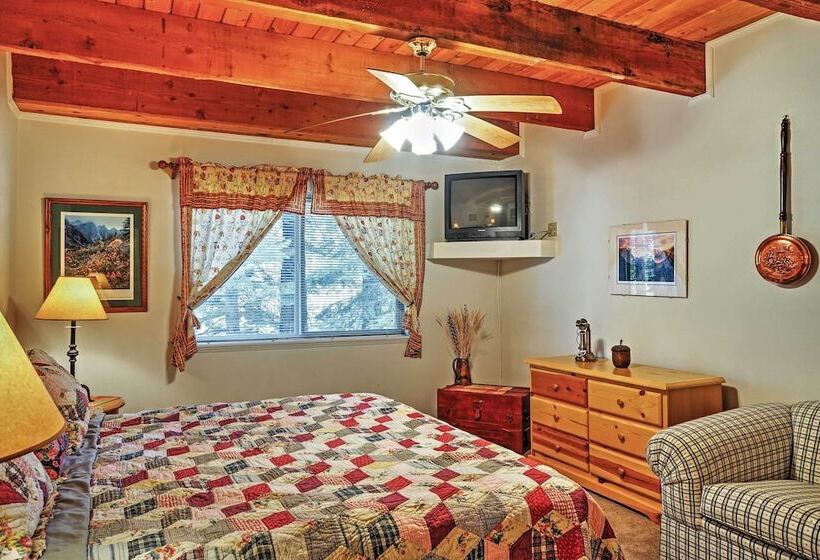 Shaver Lake Cabin W/ Hot Tub, Deck & Trail Access!