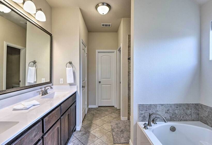 Spacious Ennis Home W/ Huge Family Backyard!