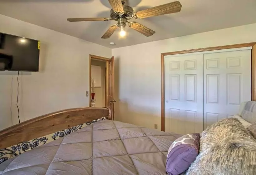 Spacious Lancaster Family Ranch   Bbq & Patio