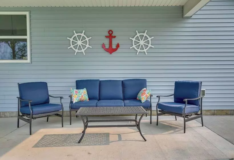 Stunning Waterville Home On Tetonka Lake!