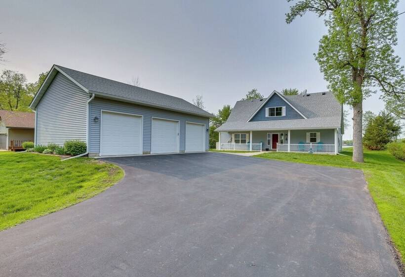 Stunning Waterville Home On Tetonka Lake!
