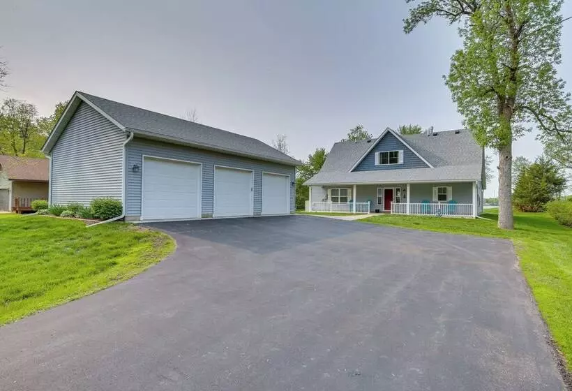 Stunning Waterville Home On Tetonka Lake!