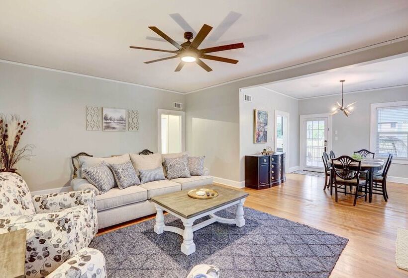 Updated Tallahassee Home ~ 1 Mi To Downtown!