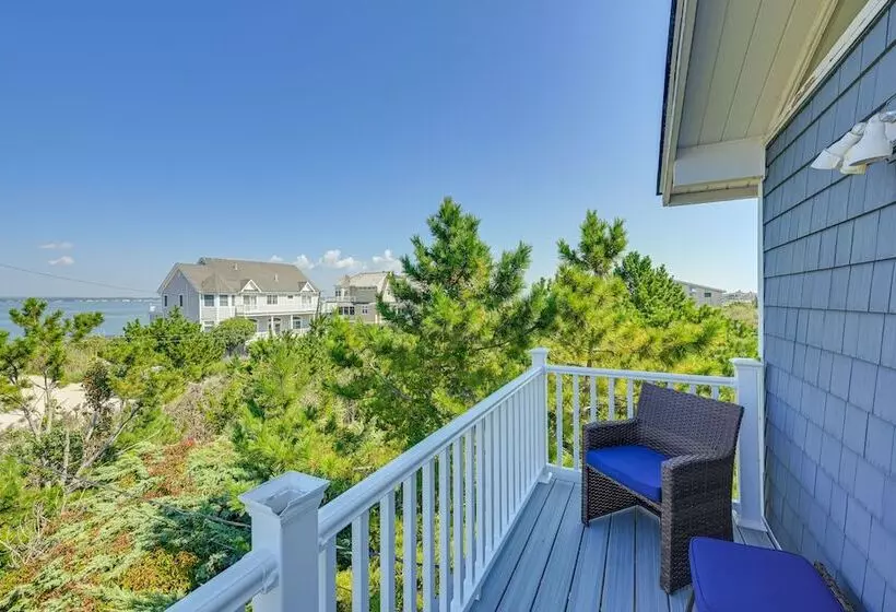Westhampton Beach Home W/ Deck + Ocean Views!