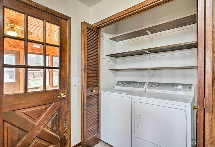 Wisconsin River Valley Farmhouse: Fire Pit & View