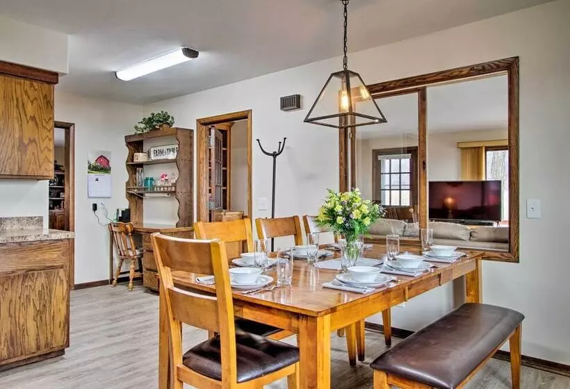 Wisconsin River Valley Farmhouse: Fire Pit & View