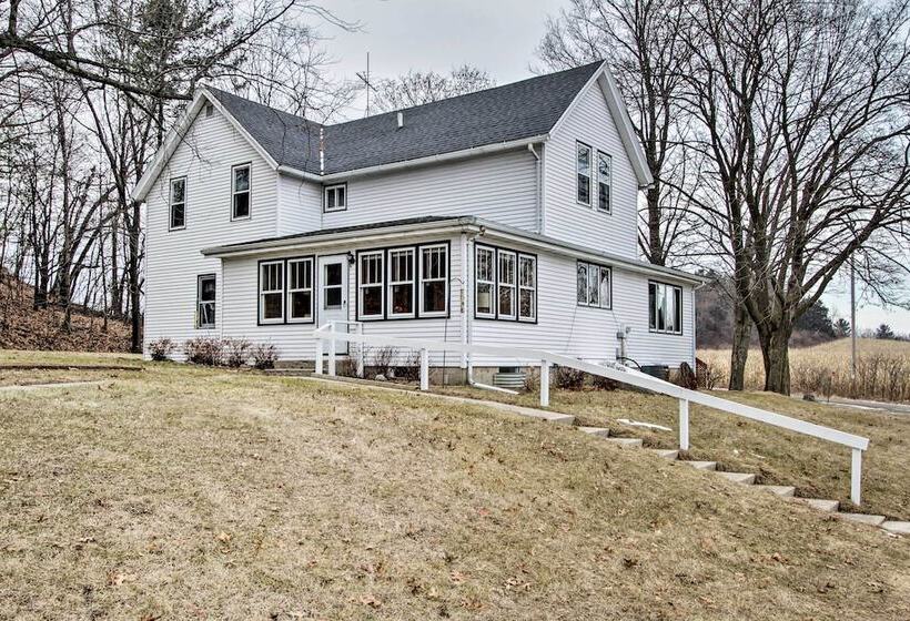 Wisconsin River Valley Farmhouse: Fire Pit & View