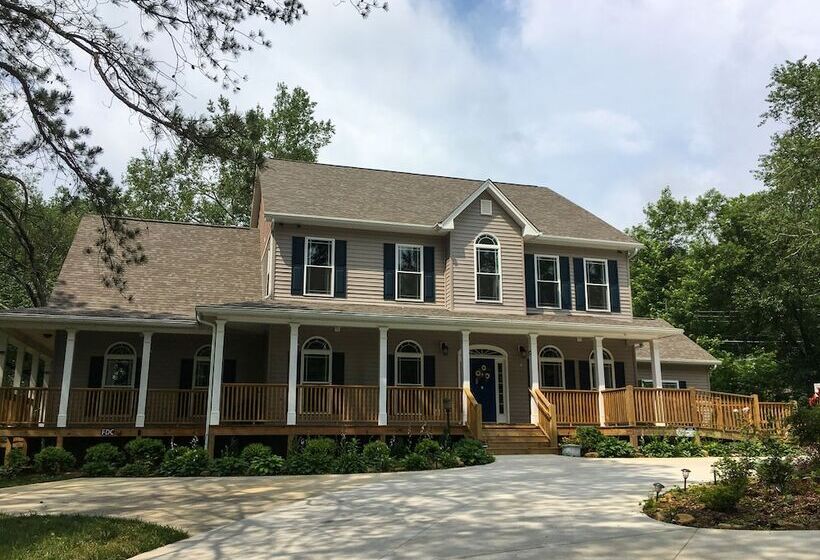 مبيت وإفطار St Francis Cottage