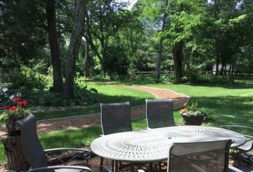 مبيت وإفطار St Francis Cottage