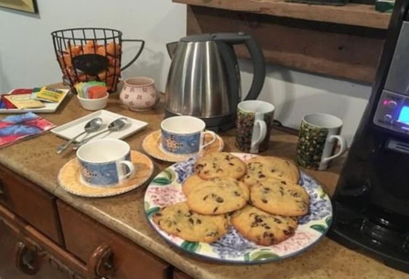 مبيت وإفطار St Francis Cottage