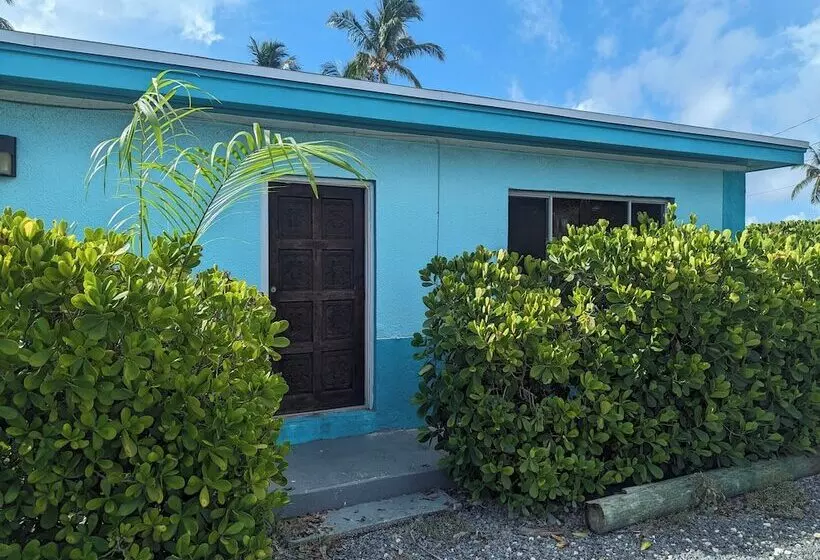 Hotelli Bud N  Mary S Fishing Marina