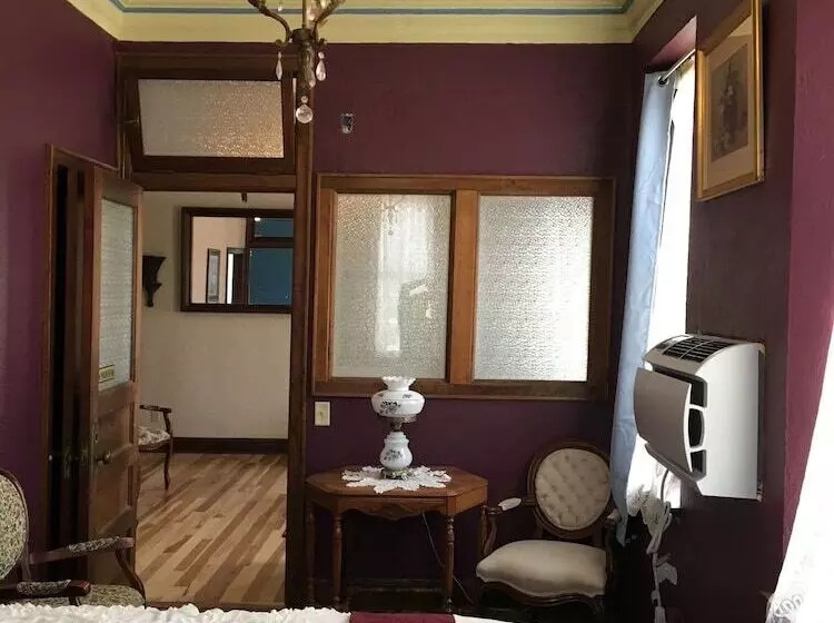 ホテル Cambridge Inn On Main