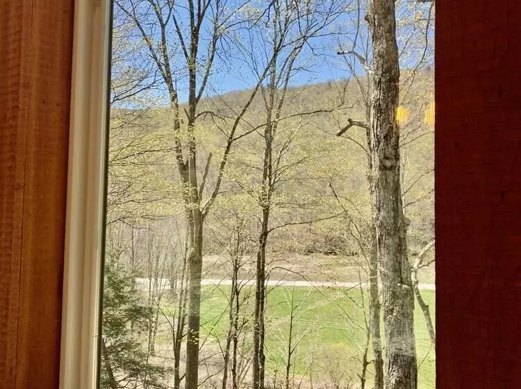 Hotelli Eagle Ridge Treehouse