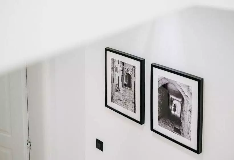 هتل Kala Luxurys By Duhomes