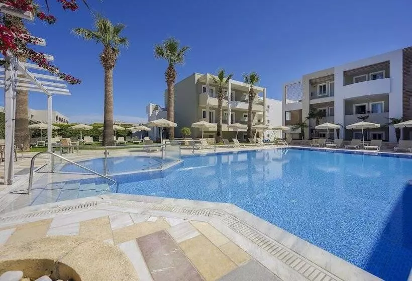 ホテル Mythos Suites