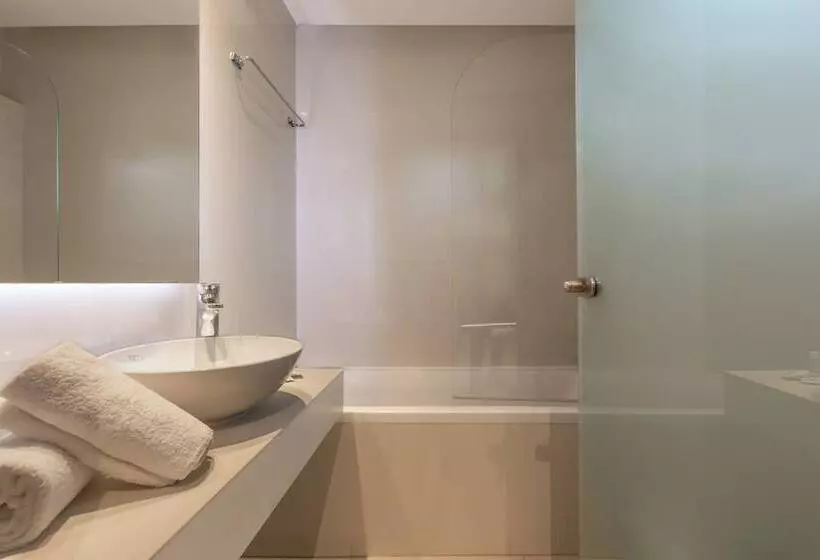 ホテル Mythos Suites